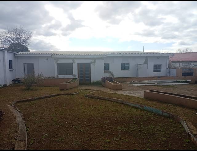 4 BEDROOM HOUSE FOR SALE IN LEVYVALE
